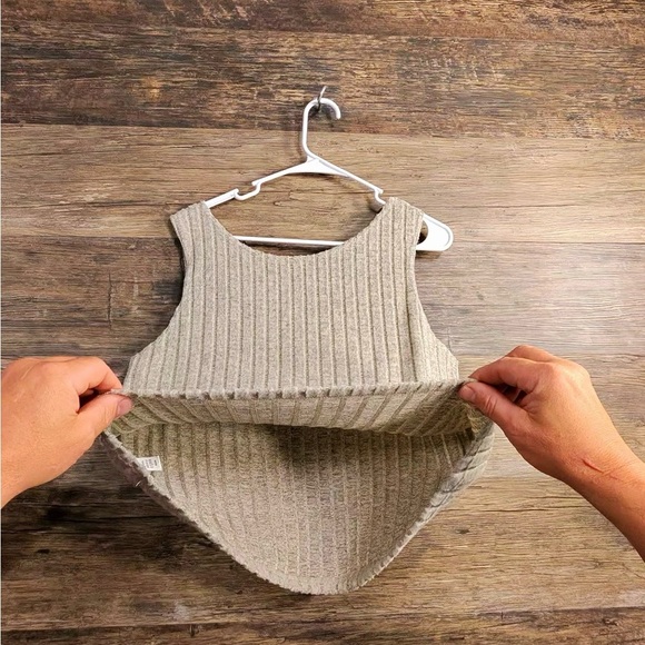 Cozy Casual Beige Ribbed Tank Top - Picture 8 of 9